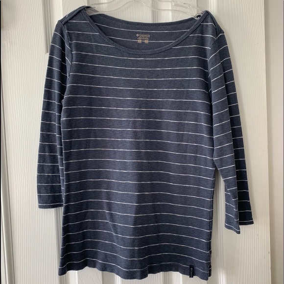 Navy Blue Columbia Quarter Sleeve Shirt - Picture 1 of 1